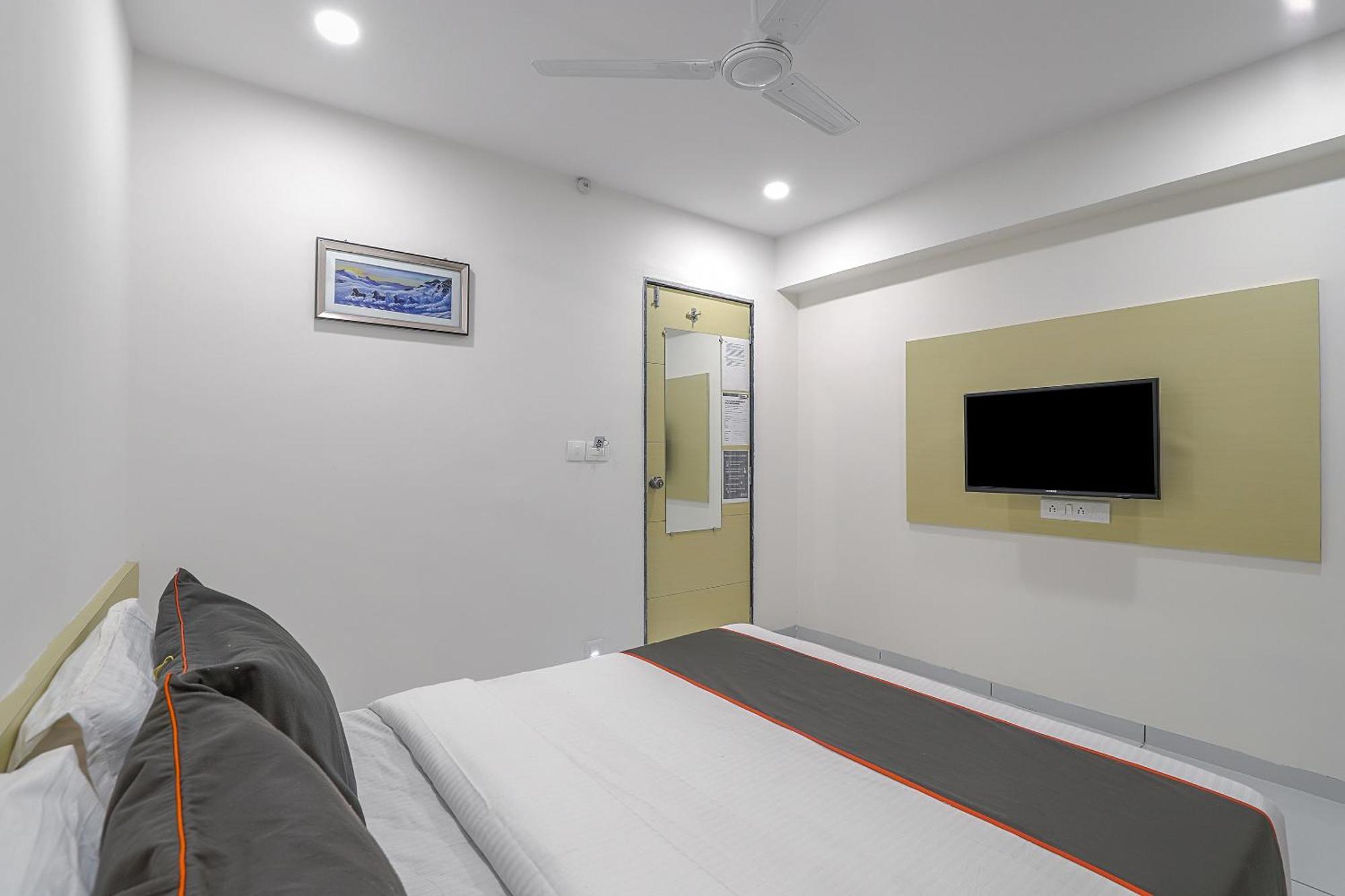 Hotel O La Veera อาเมดาบัด ภายนอก รูปภาพ